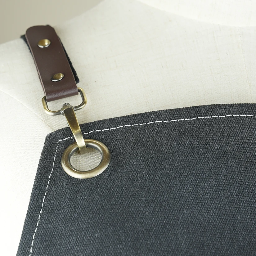 YWESKO45040-black-shoulder